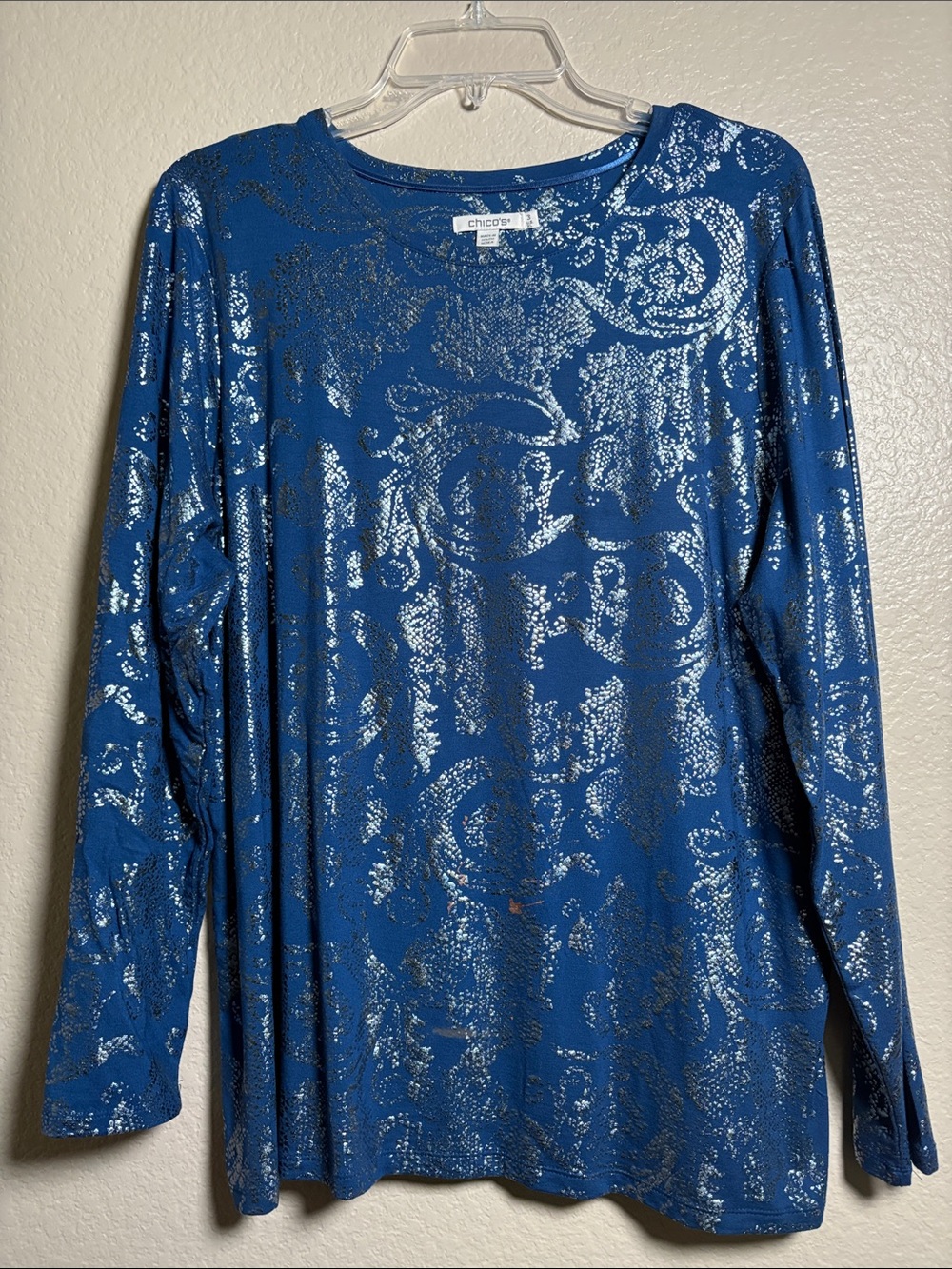 Chico's Royal Blue Metallic Pattern Long-Sleeve Tee